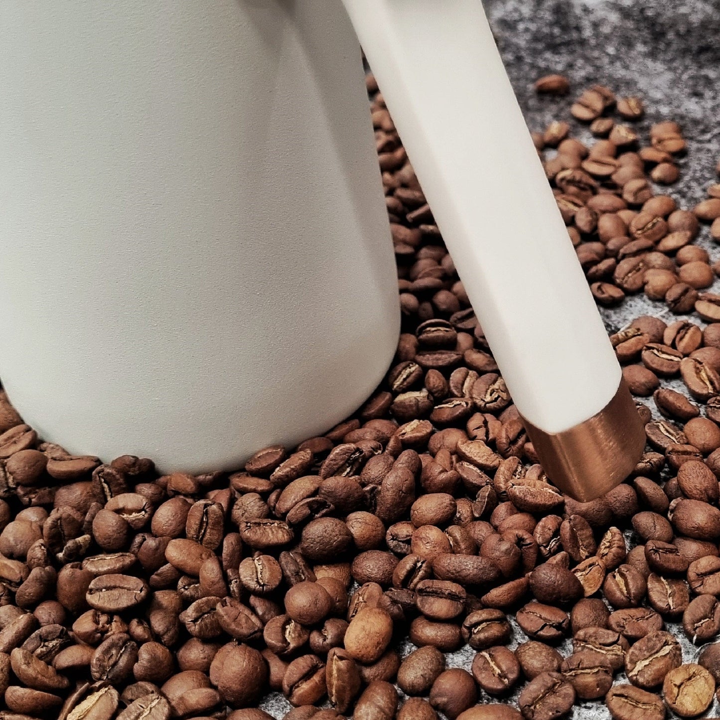 Timemore Fish Pure Pour-Over Kettle - Velo Coffee Roasters